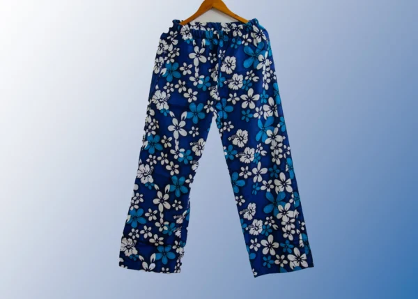 Cozy Dreams White pajamas with light blue pants - Image 2
