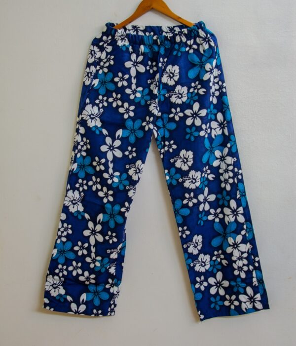 Cozy Dreams White pajamas with light blue pants - Image 6